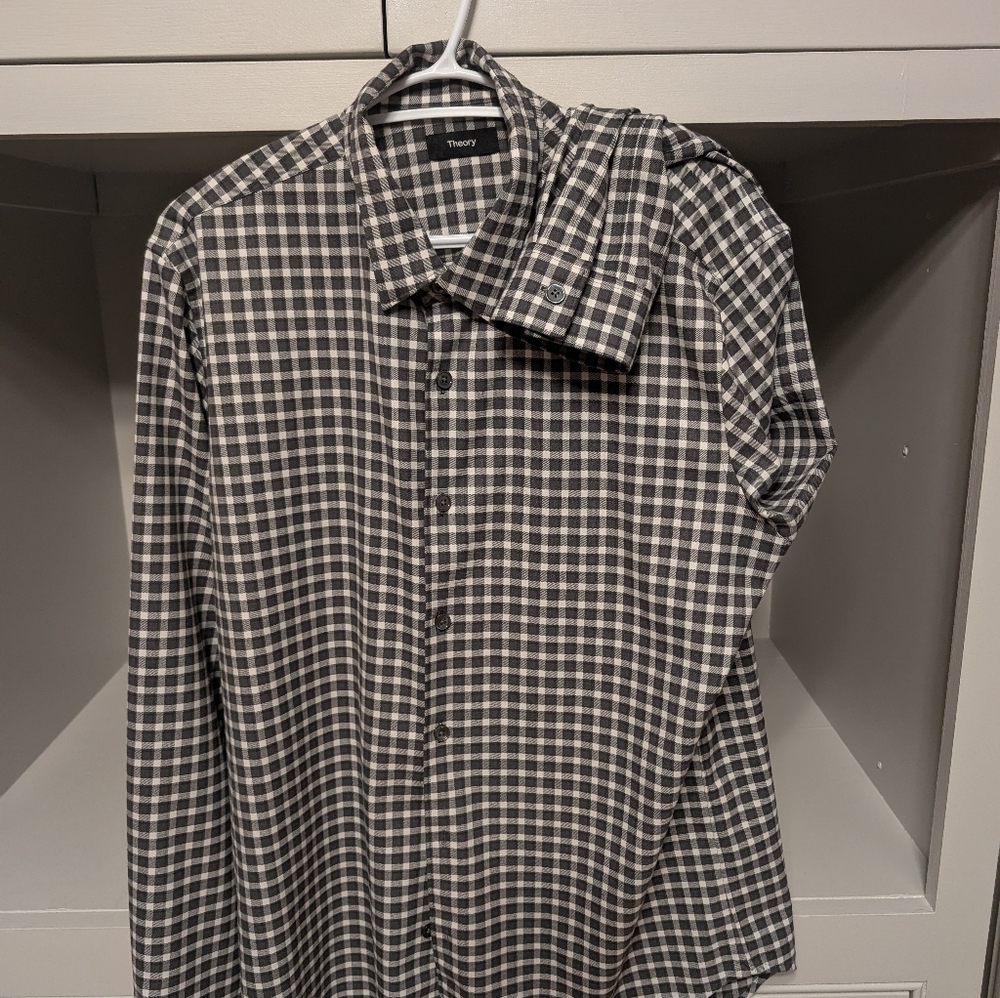 NWOT's Theory Men's L charcoal grey and white button shirt ...looks dressy - Picture 4 of 10